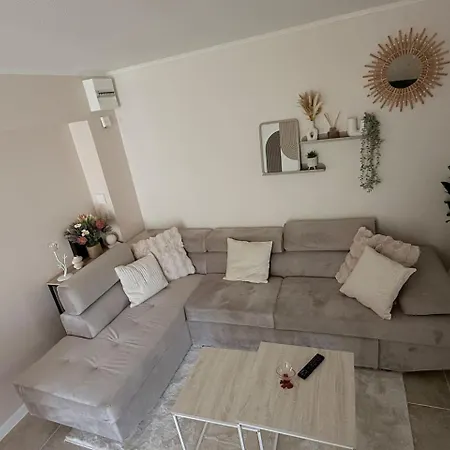 La Doree, Privee Dans 1 Independant Habitación en casa particular