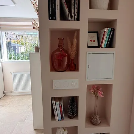 La Doree, Privee Dans 1 Independant Habitación en casa particular *